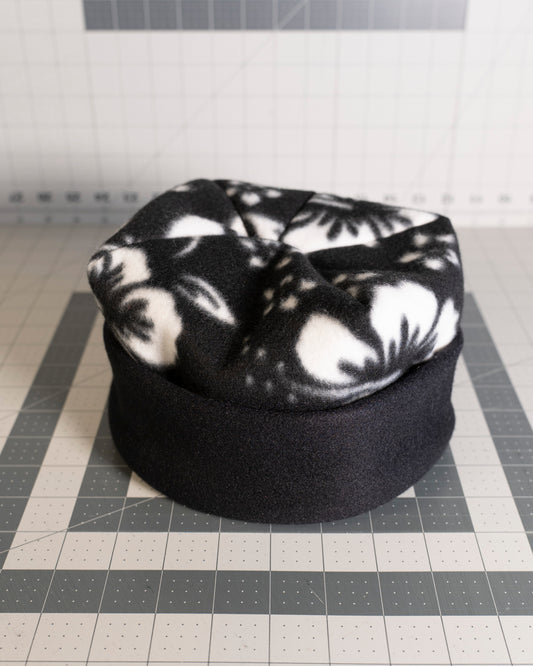 Black Hawaiian Flowers